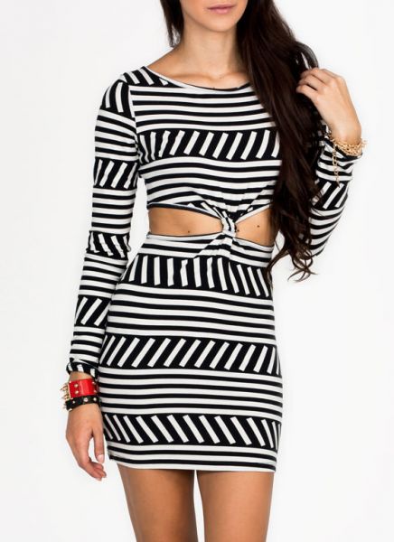 PRINTED CUT-OUT KNOT DRESS